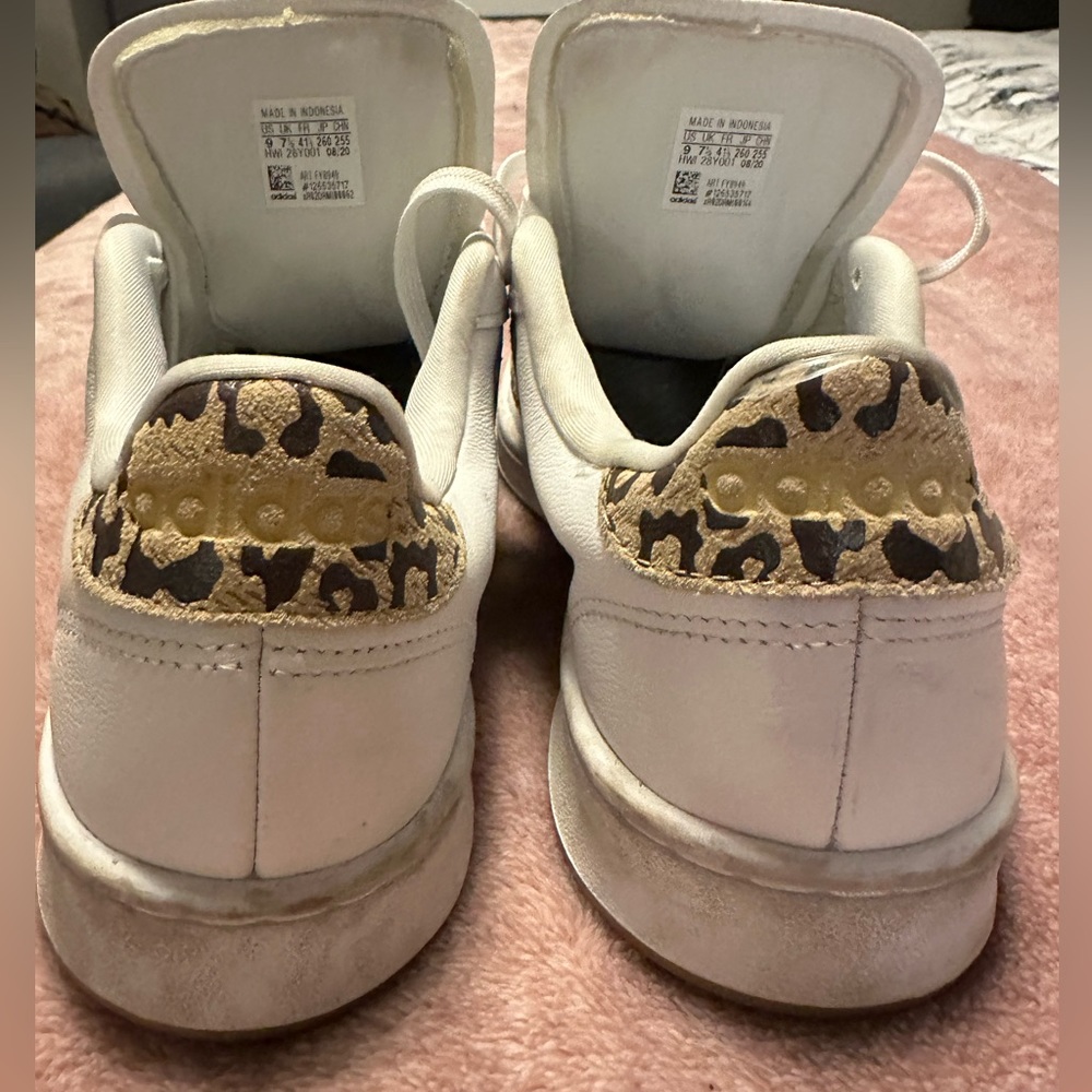 Adidas size 9 sneakers
